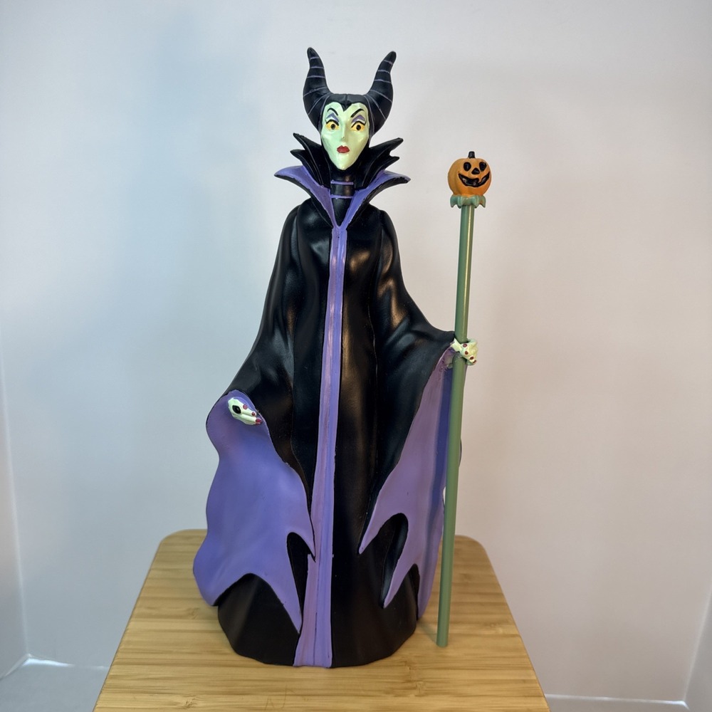 Disney Villains MALEFICENT Halloween Figurine w/ Jack‎ O' Lantern Staff 12"